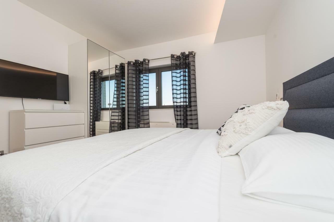 Ferienwohnung Luxury Penthouse Cosmacendi Zadar Exterior foto